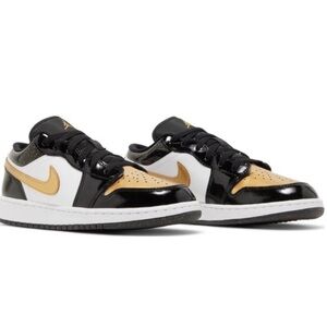 Nike Kids Sneakers Black Gold White